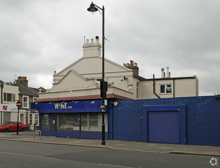 1 Northfield Rd, London for lease - Building Photo - Image 2 of 2