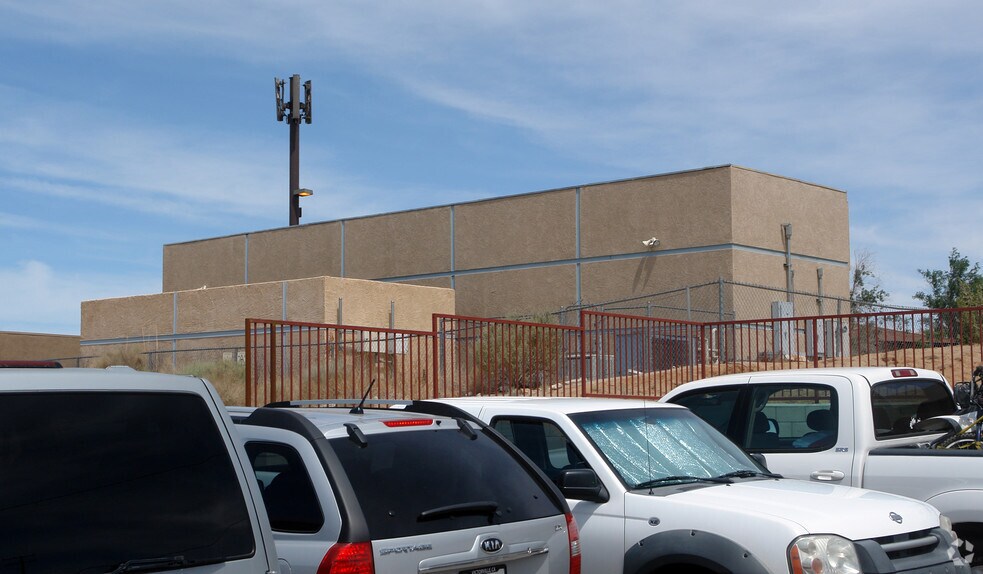 18495 Corwin Rd, Apple Valley, CA for lease - Building Photo - Image 2 of 2