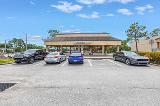 31918 US Highway 19 N, Palm Harbor, FL for lease Building Photo- Image 1 of 24