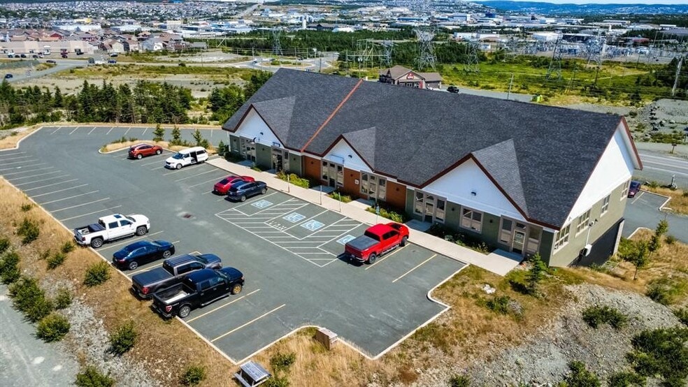 1108 Kenmount Rd, Paradise, NL for sale - Building Photo - Image 3 of 8