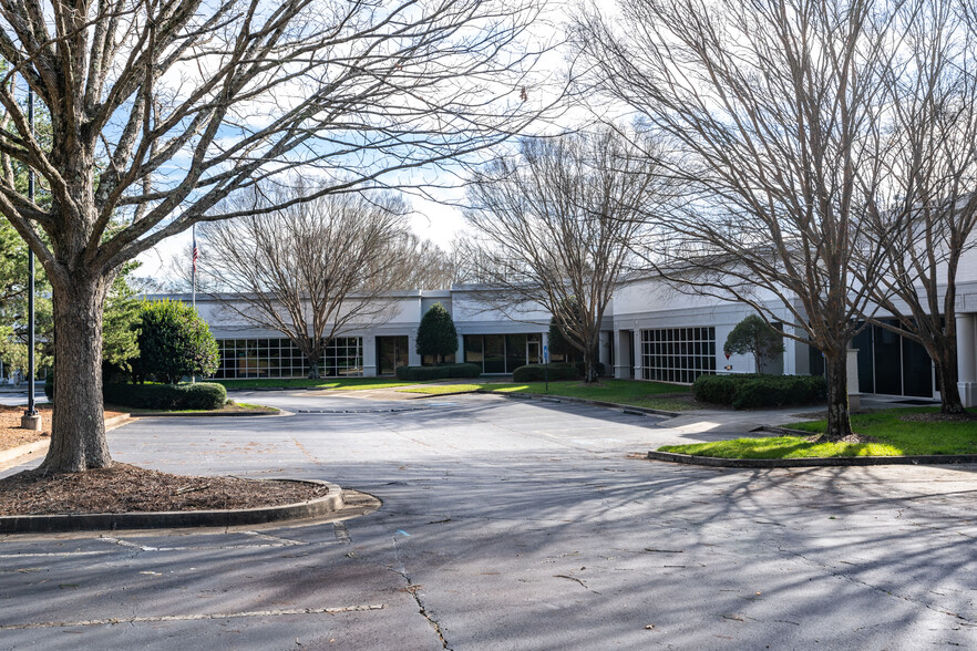 13000 Deerfield Pky, Alpharetta, GA for lease - Building Photo - Image 1 of 20