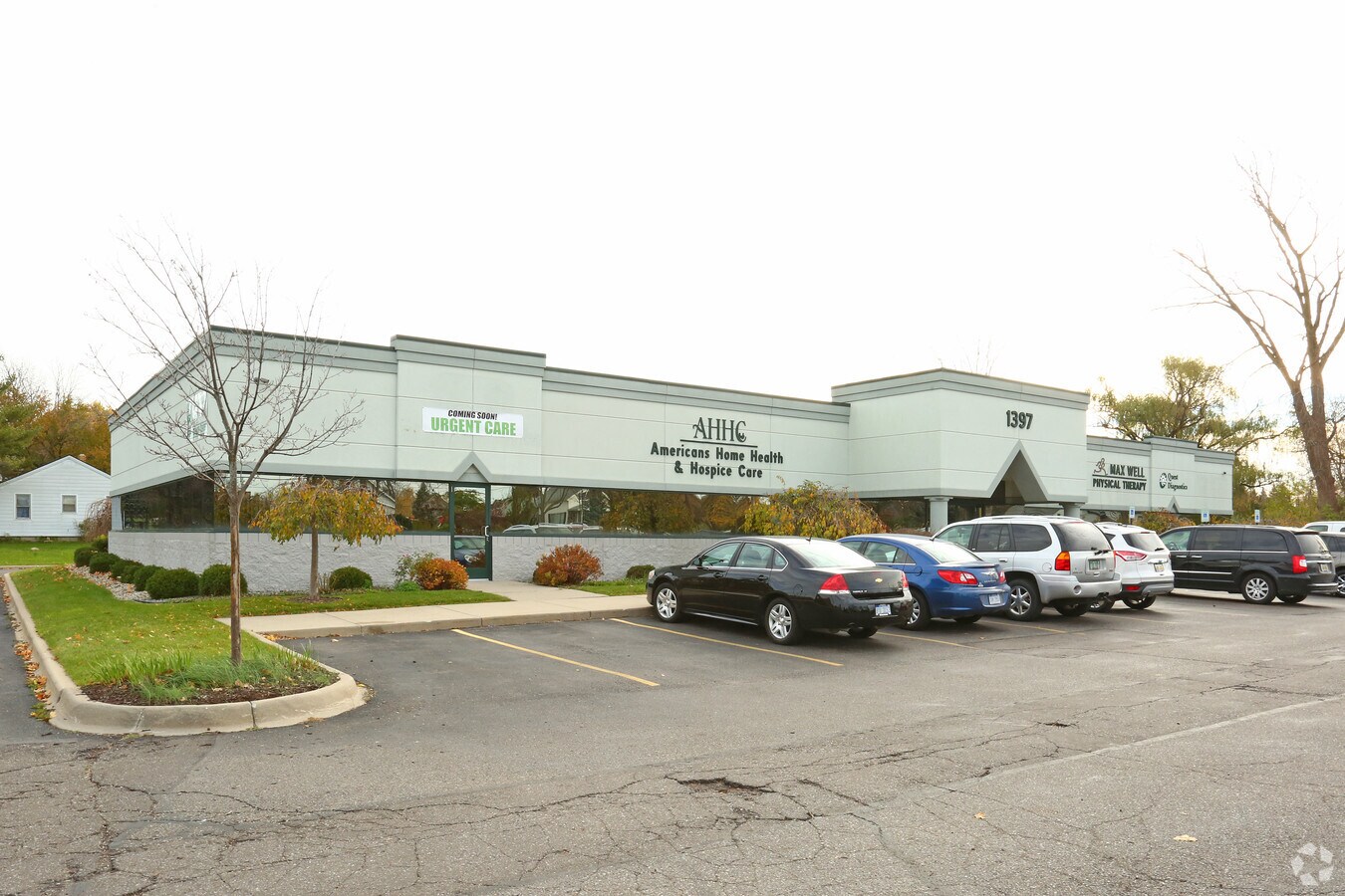 1397 S Linden Rd, Flint, MI 48532