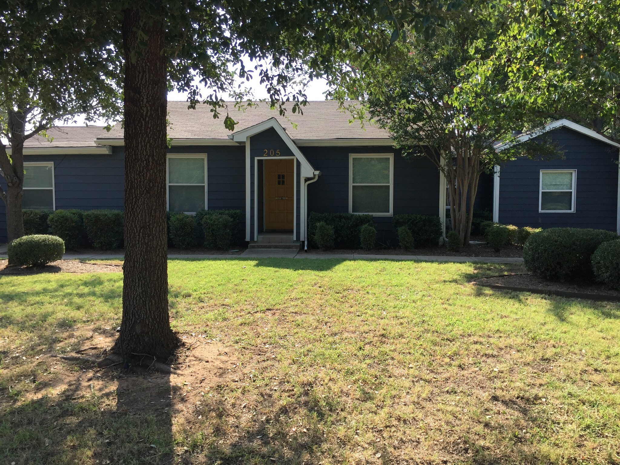 205 N Lucas Dr, Grapevine, TX for sale Building Photo- Image 1 of 1