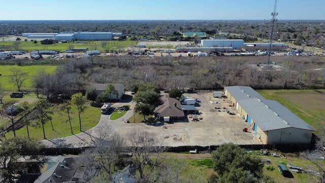 2701 Charles Ln, Sugar Land, TX for lease - Building Photo - Image 2 of 10