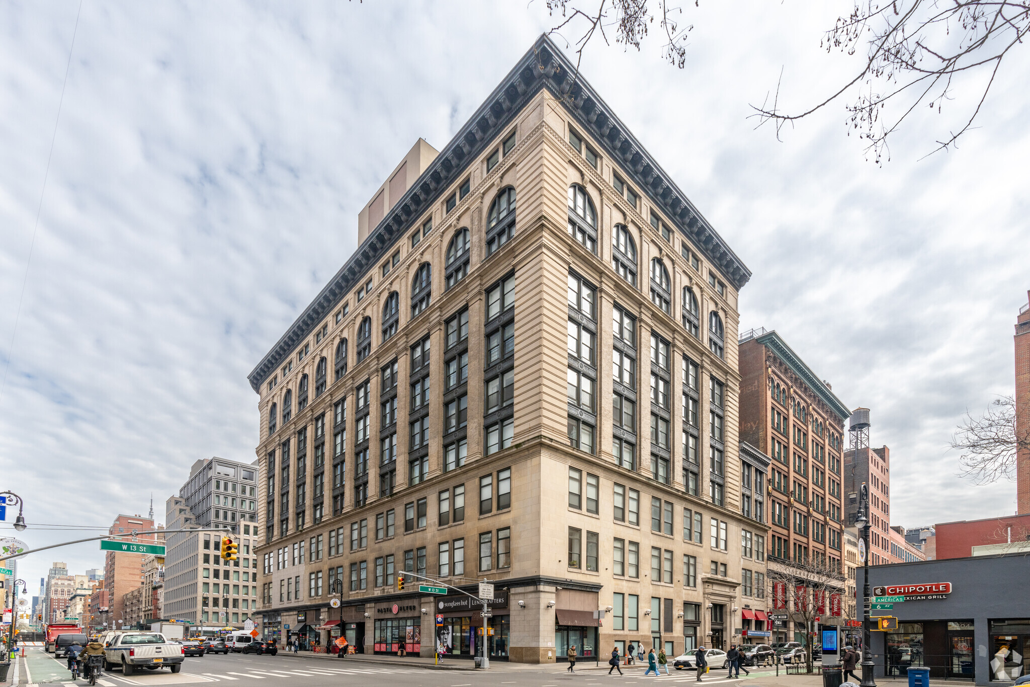 510 Avenue of the Americas, New York, NY for lease Building Photo- Image 1 of 2