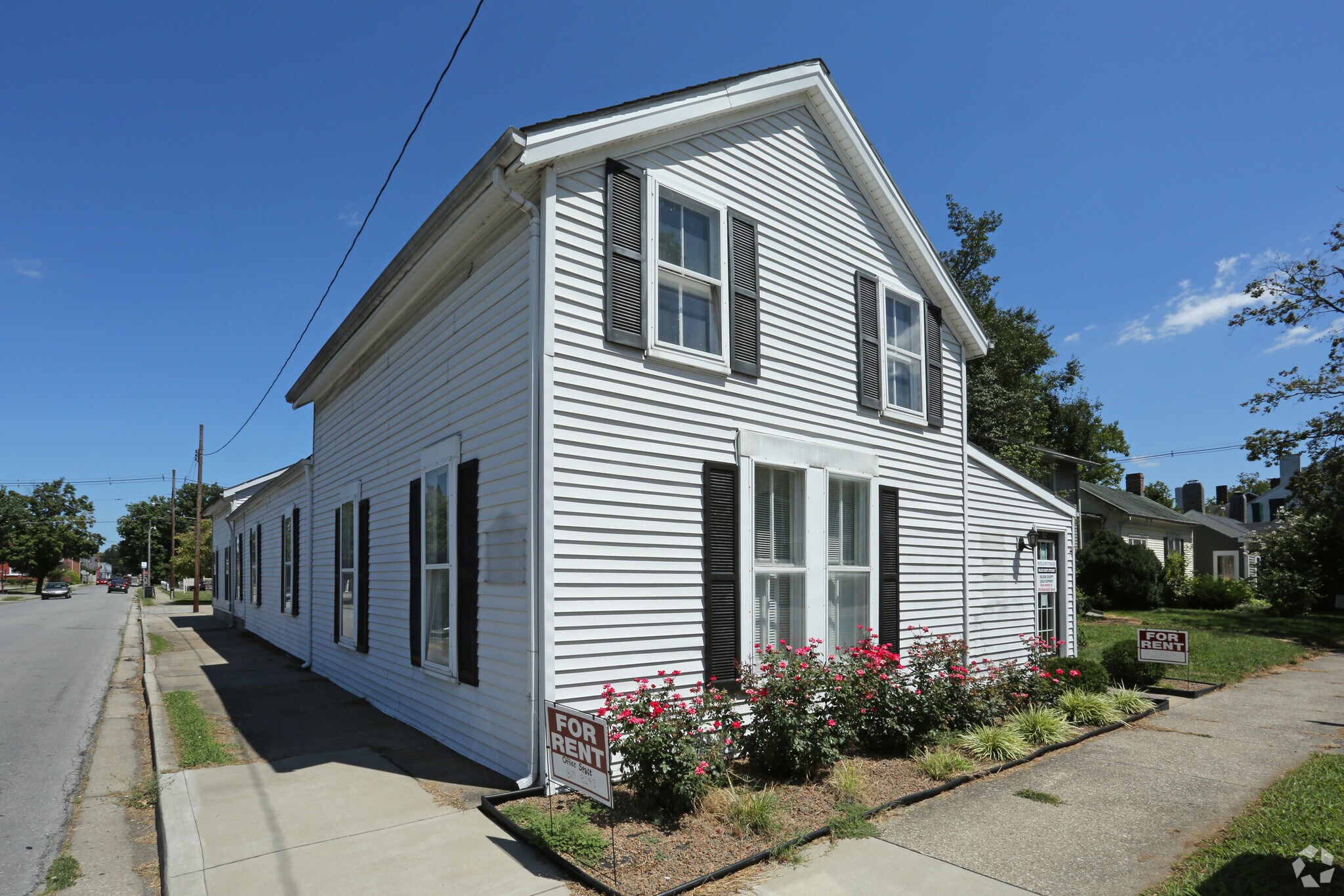 202 E Stephen Foster Ave, Bardstown, KY for sale Primary Photo- Image 1 of 1