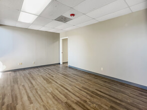 200 Cahaba Park Cir, Birmingham, AL for lease Interior Photo- Image 2 of 7