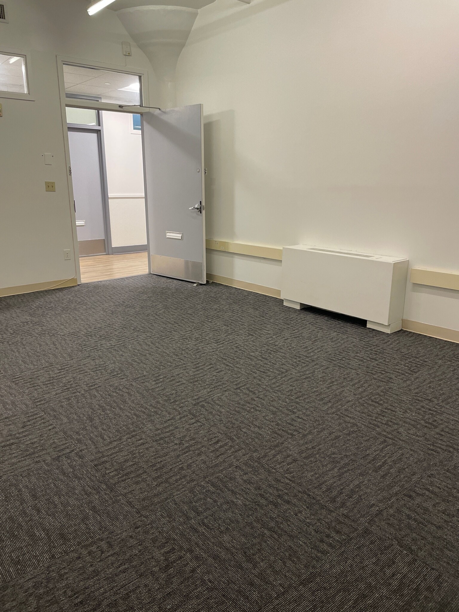 260 Spring St, New York, NY for lease Interior Photo- Image 1 of 4