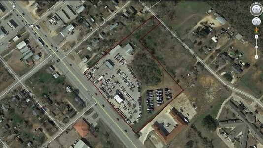 1406 10th St, Floresville, TX for sale Primary Photo- Image 1 of 1