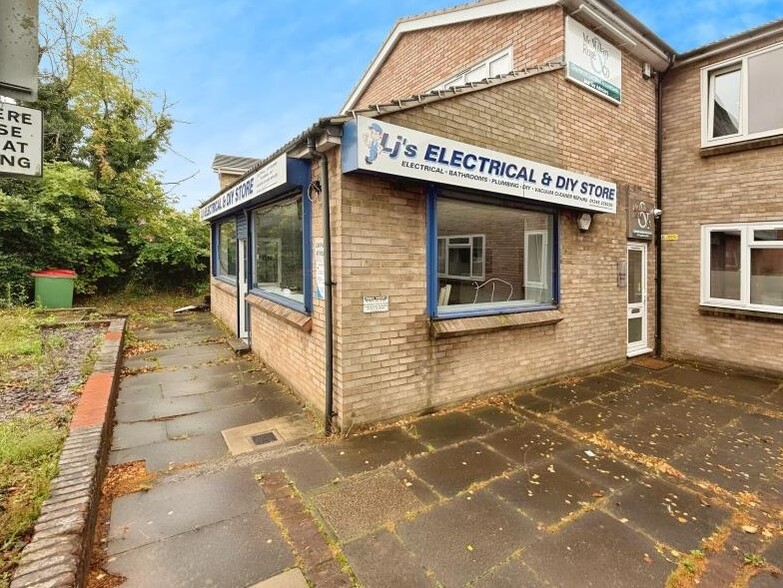 52-54 Hullbridge Rd, South Woodham Ferrers for lease - Building Photo - Image 2 of 2