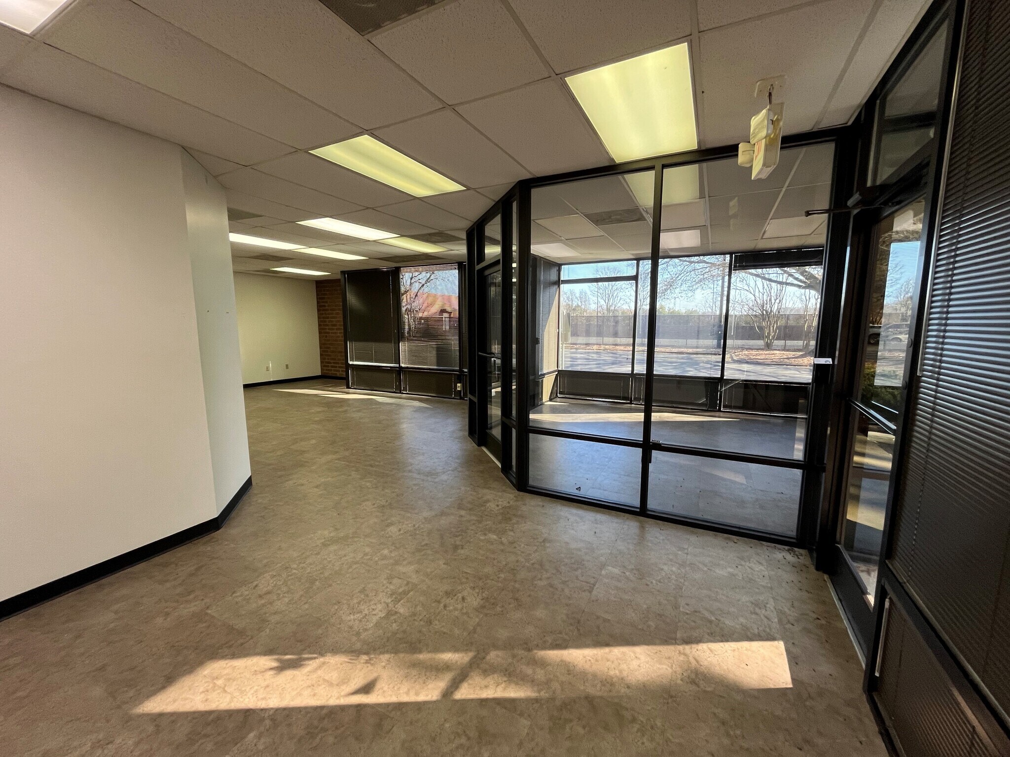 9771 Southern Pine Blvd, Charlotte, NC for lease Interior Photo- Image 1 of 5
