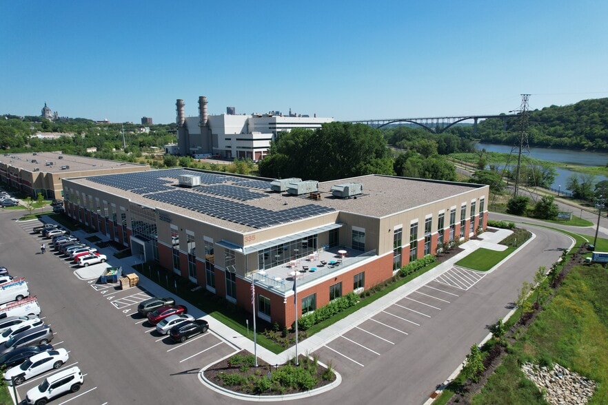 335 Randolph Ave, Saint Paul, MN for lease - Building Photo - Image 2 of 4