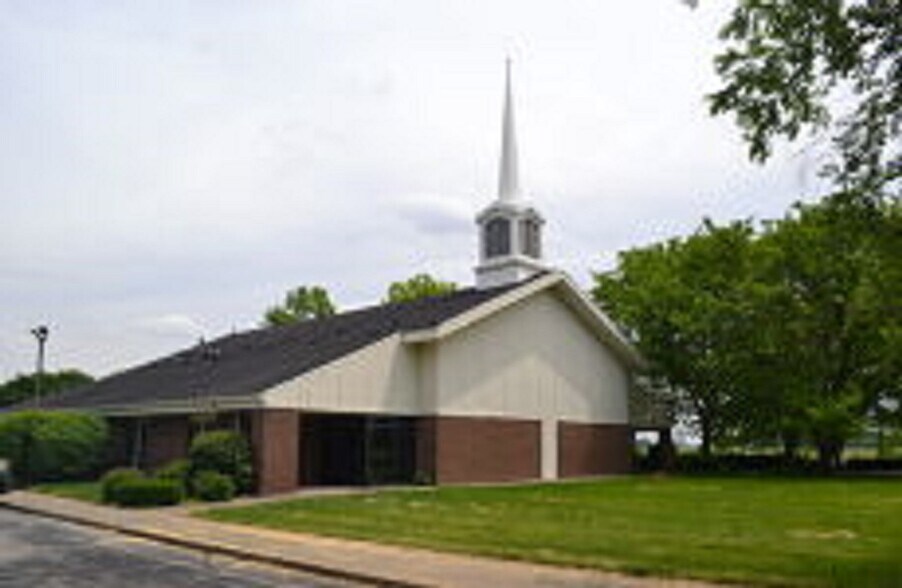 2121 S Gopher Dr, Frankfort, IN for sale - Primary Photo - Image 1 of 1