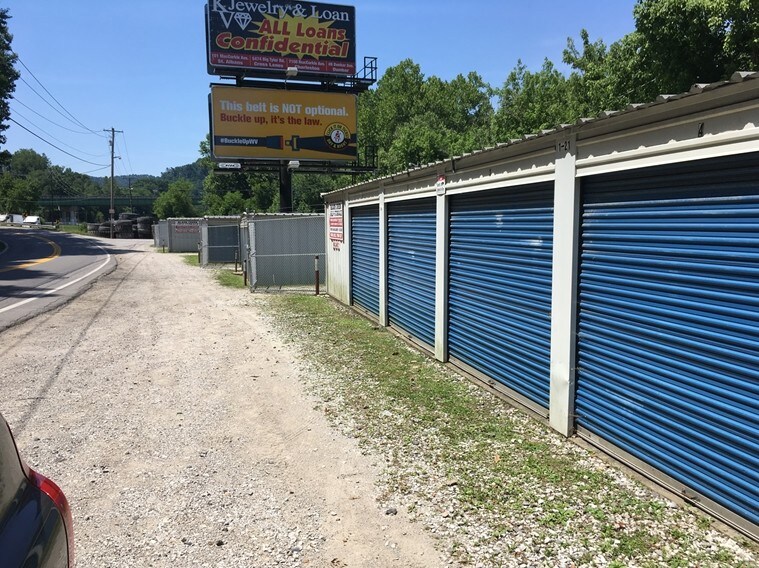23 Country Corner Cir, Danville, WV, 25053 – Retail Property For Sale | www.realcorpinc.com