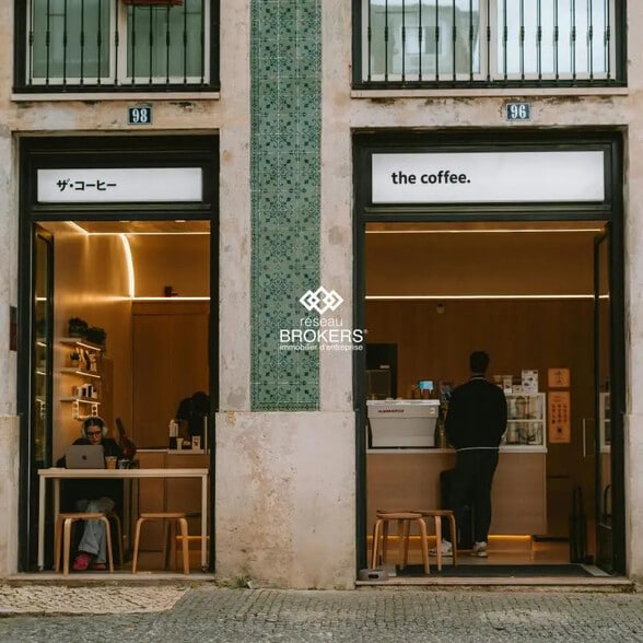 Retail in Levallois-Perret for lease - Building Photo - Image 1 of 3