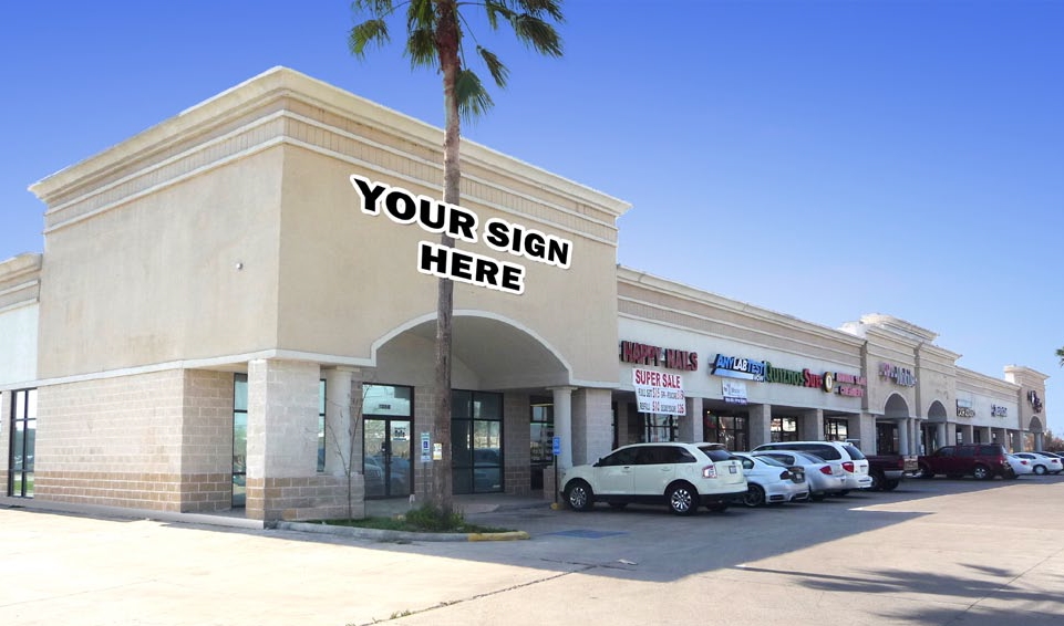 1306-1350 N Ed Carey Dr, Harlingen, TX for sale - Primary Photo - Image 1 of 1