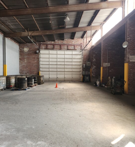 4301 N Delaware Ave, Philadelphia, PA for lease - Building Photo - Image 3 of 5