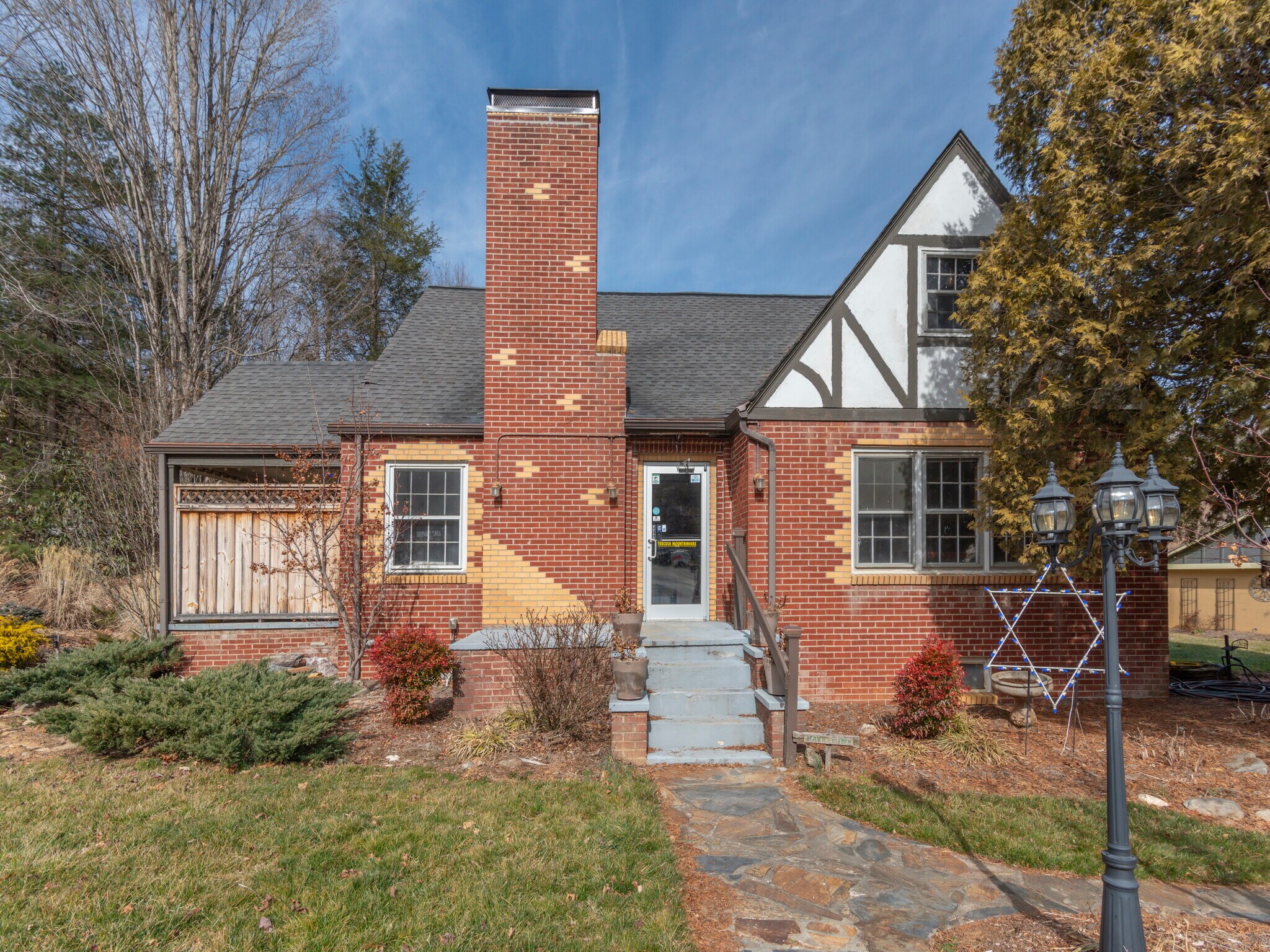 3376 Dellwood Rd, Waynesville, NC for sale Building Photo- Image 1 of 1