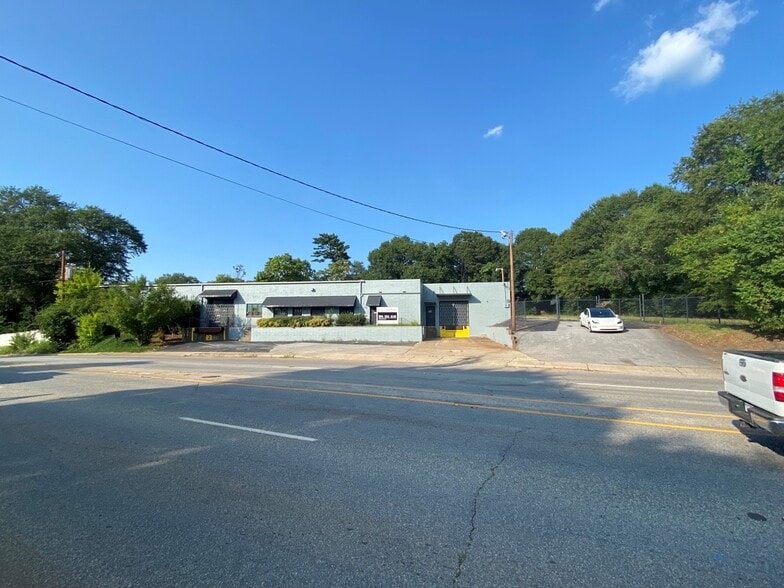 609 S Washington Ave, Greenville, SC for lease - Building Photo - Image 3 of 11