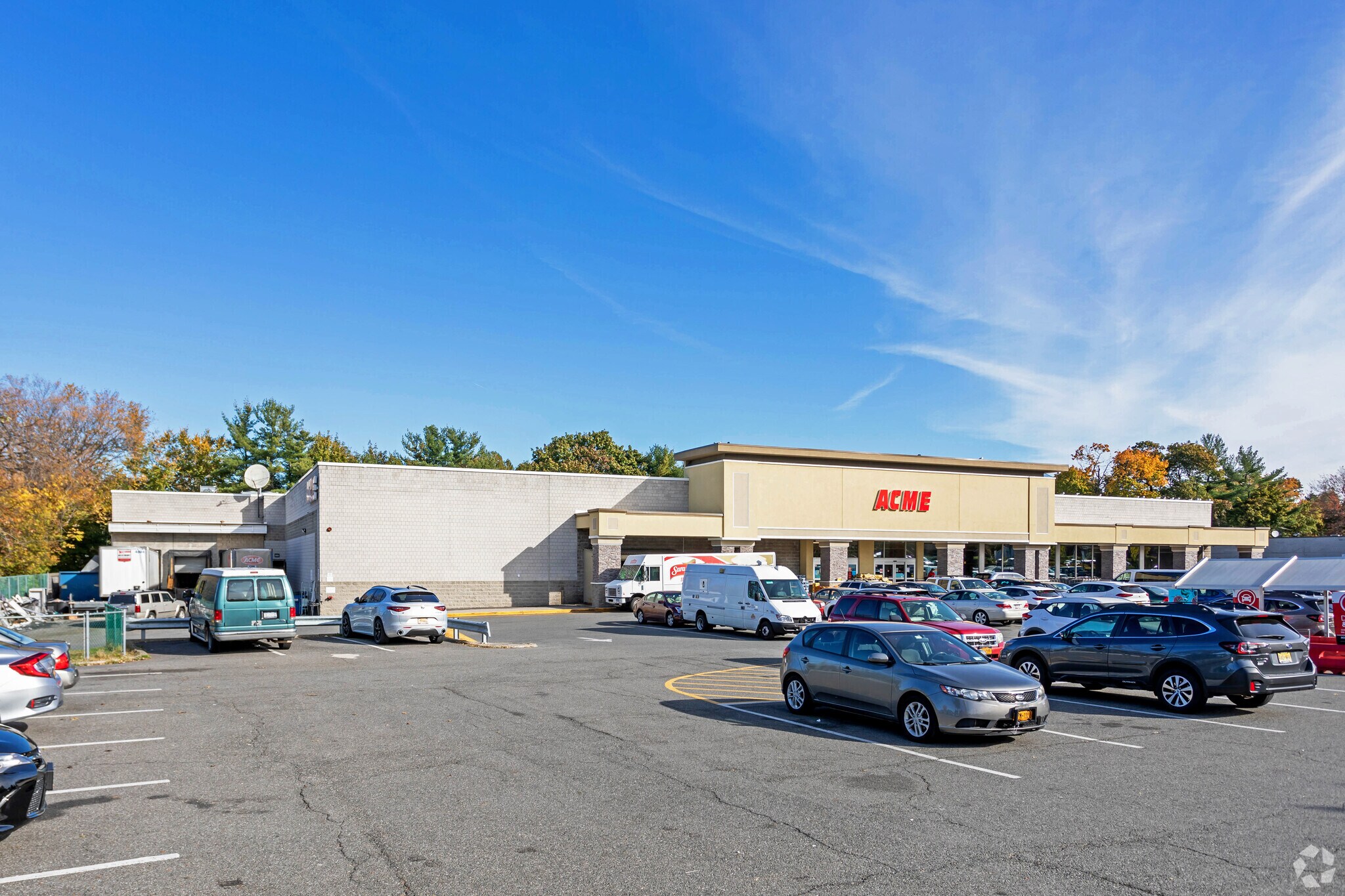 660 Mclean Ave, Yonkers, NY 10704 Mclean Plaza