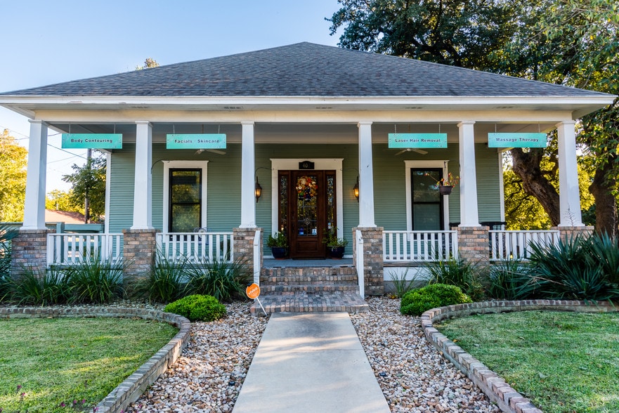 402 W University Ave, Georgetown, TX for sale - Other - Image 1 of 1