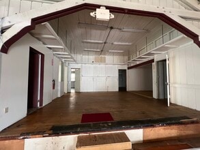 1004 Echo Park Ave, Los Angeles, CA for lease Interior Photo- Image 2 of 5
