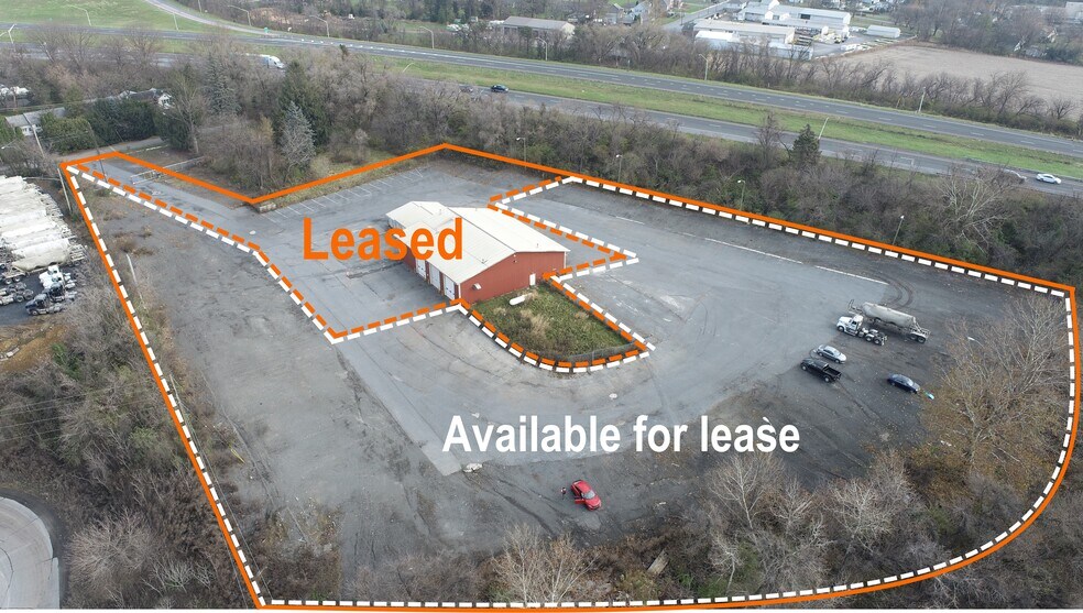 409 Hercules Dr, Stockertown, PA 18083