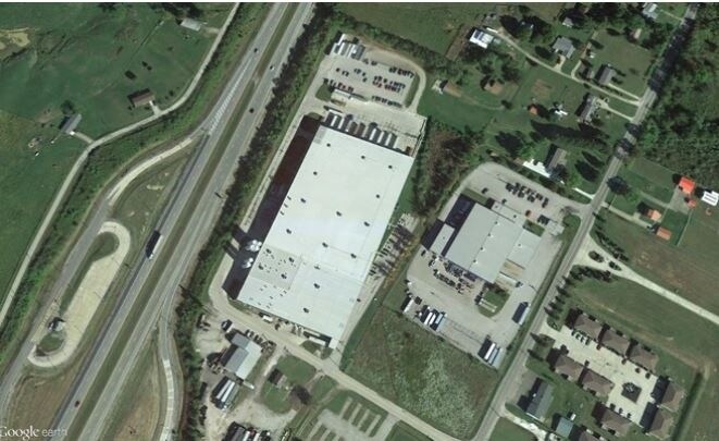 100 Commercial St, Mineral Wells, WV for sale Primary Photo- Image 1 of 1