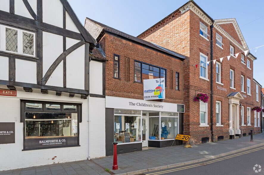 1 Middlegate, Newark for sale - Primary Photo - Image 1 of 1