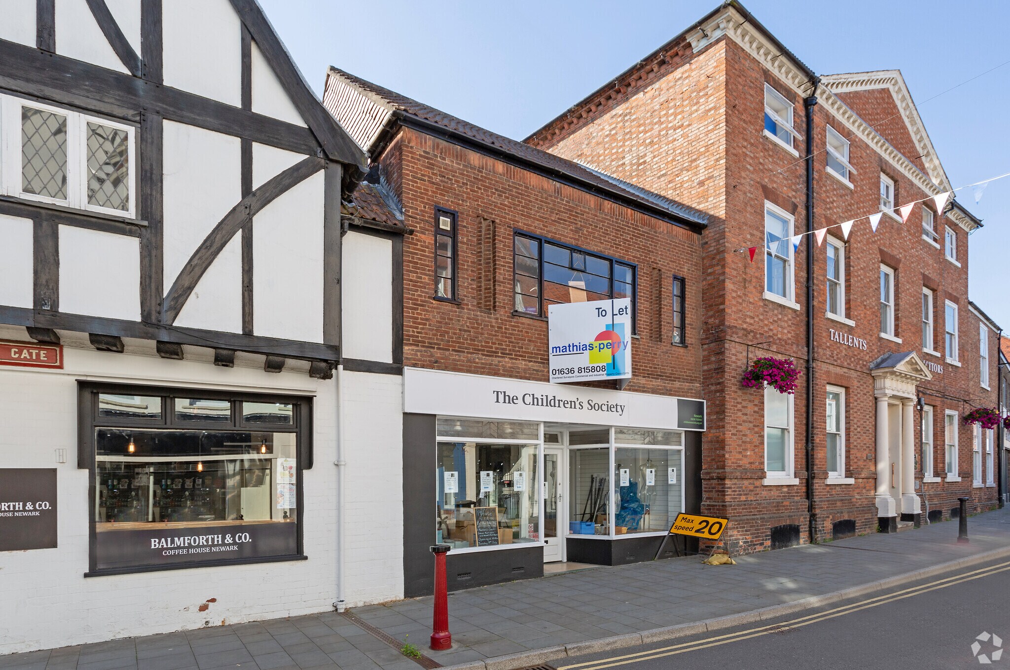 1 Middlegate, Newark for sale Primary Photo- Image 1 of 1