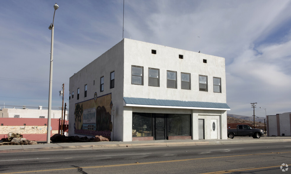 111-119 E Main St, Barstow, CA for sale - Primary Photo - Image 1 of 7