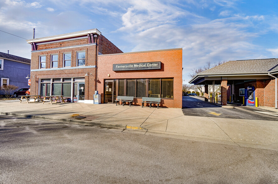 49 E Center St, Farmersville, OH for lease - Building Photo - Image 1 of 7