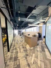 5300 Memorial Dr, Houston, TX for lease Building Photo- Image 2 of 7