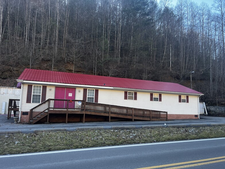 1973 Appalachian hwy, Pineville, WV 24874 - Office for Sale | LoopNet