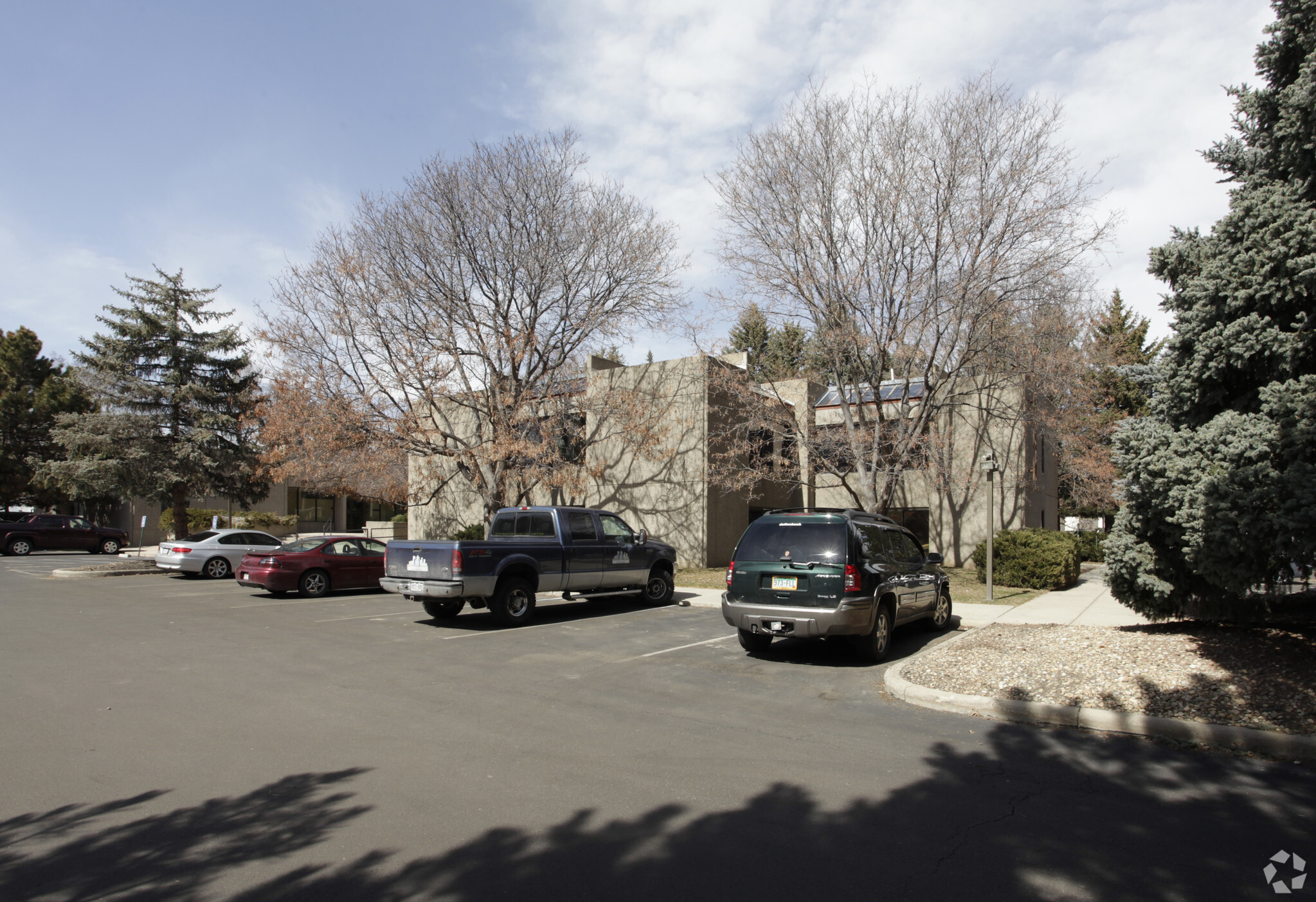 1055 17th Ave, Longmont, CO for lease Building Photo- Image 1 of 7