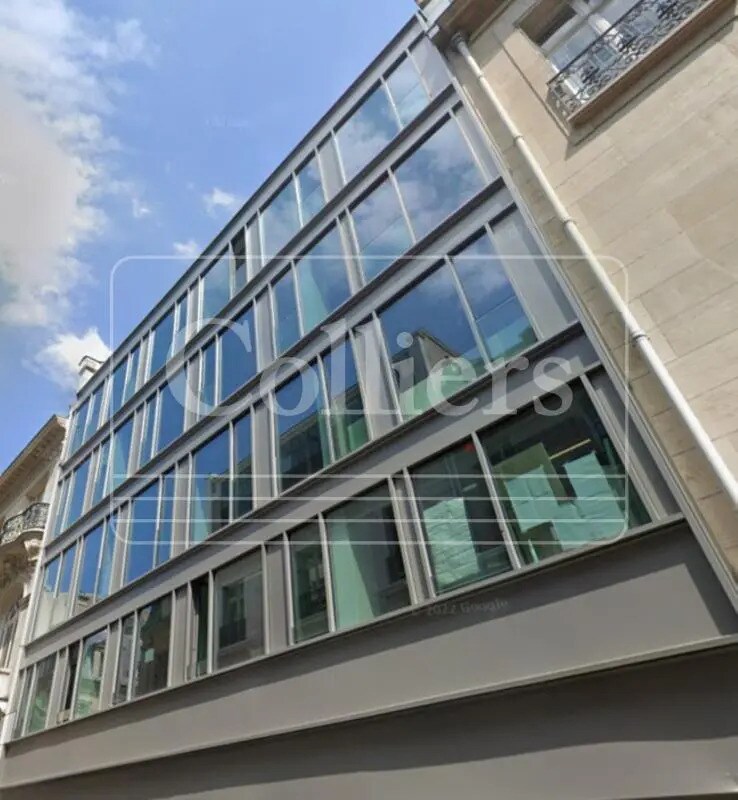 Location Bureaux 186 m² - Photo 1