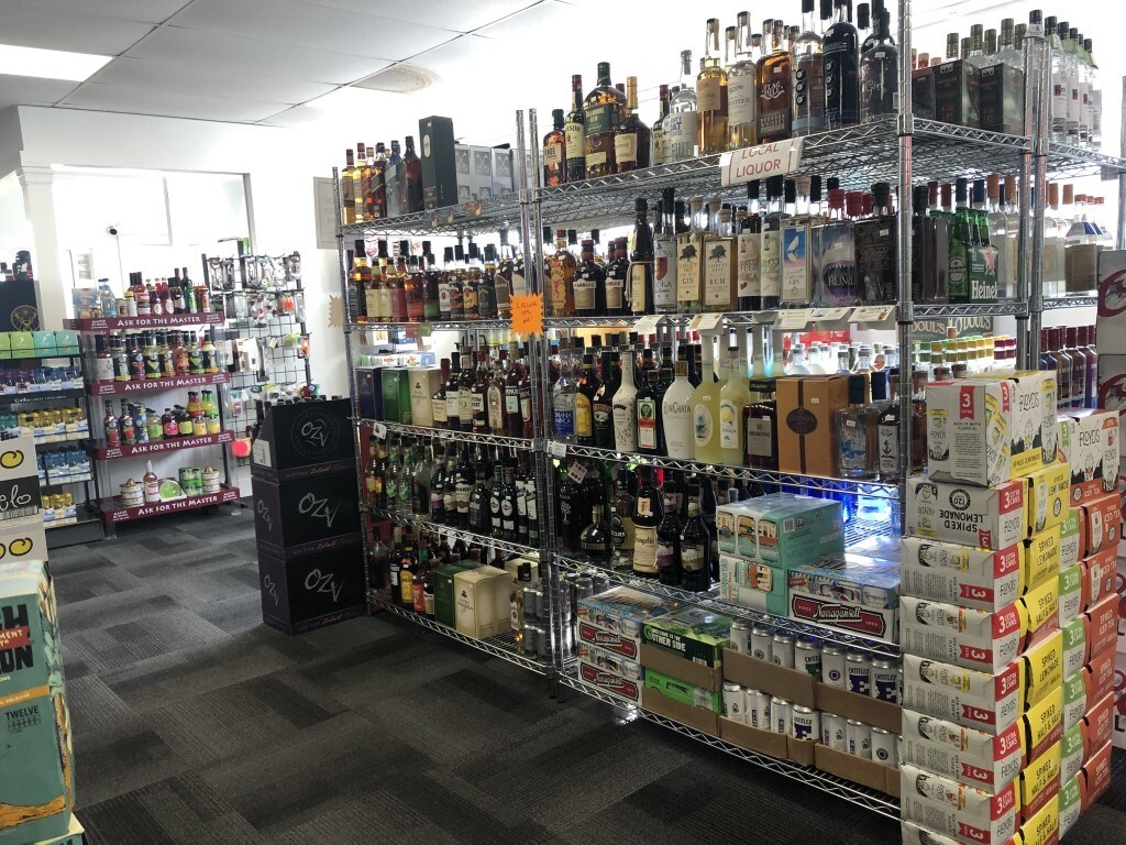 66 School St, West Dennis, MA 02670