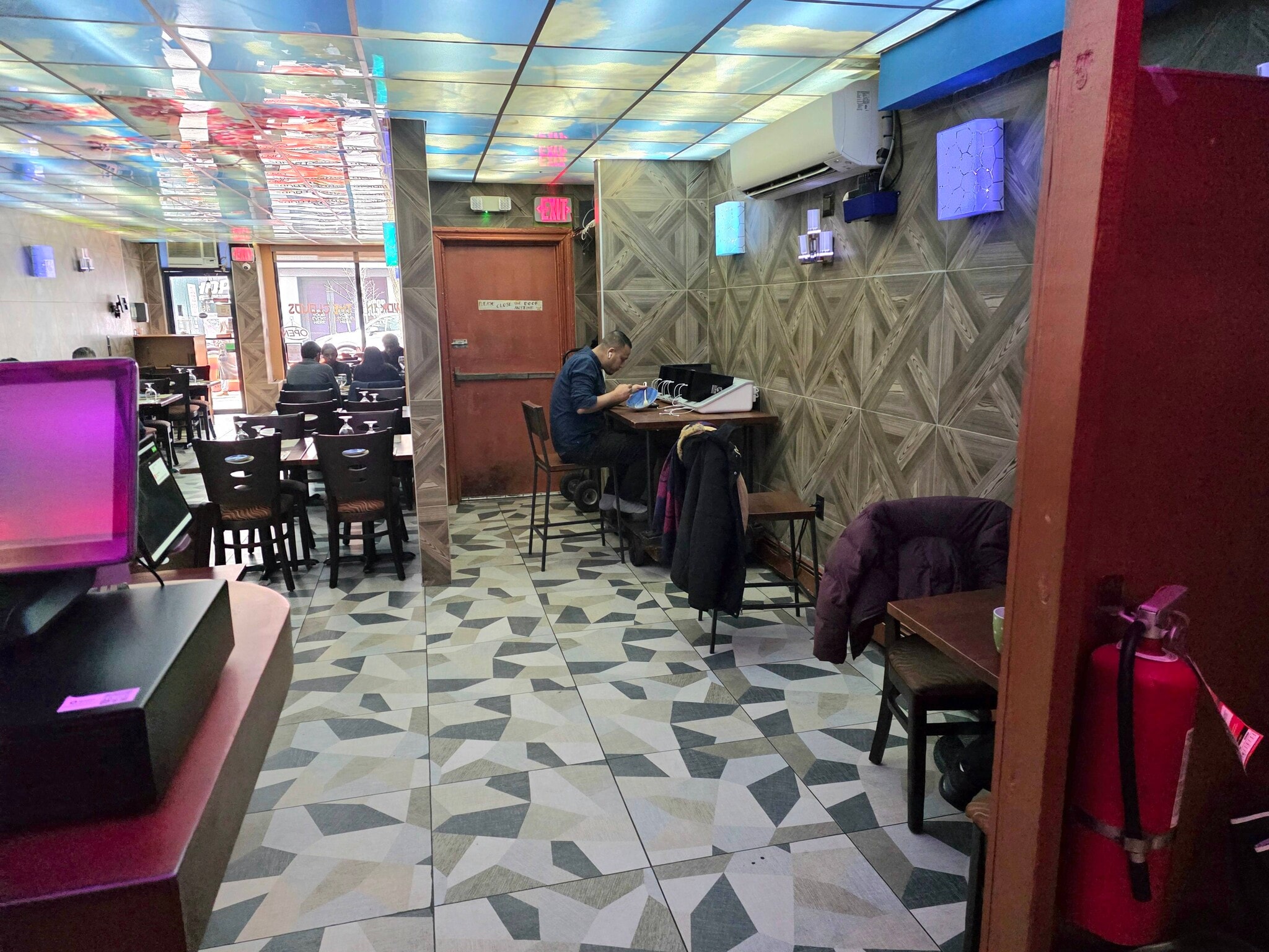 127 E 28th St, New York, NY for lease Interior Photo- Image 1 of 11