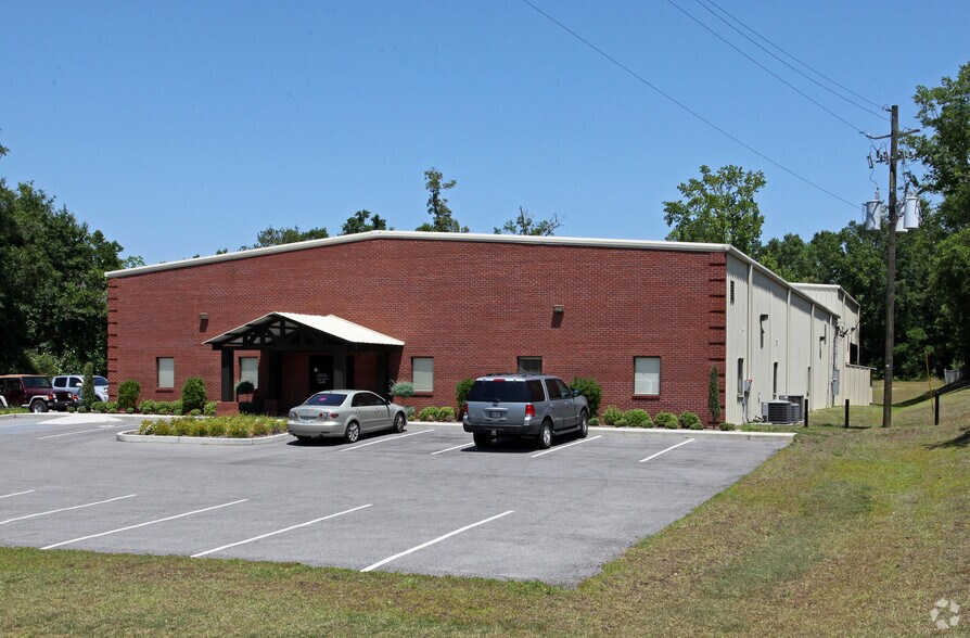 510 N Craft Hwy, Chickasaw, AL for sale - Primary Photo - Image 1 of 5