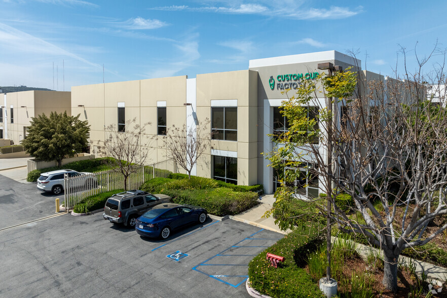 139-189 N Sunset Blvd, City Of Industry, CA for lease - Primary Photo - Image 1 of 12