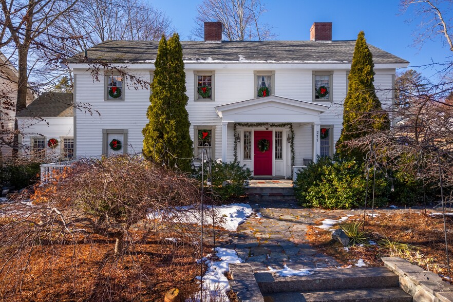 277 Main St, Ogunquit, ME for sale - Building Photo - Image 1 of 1