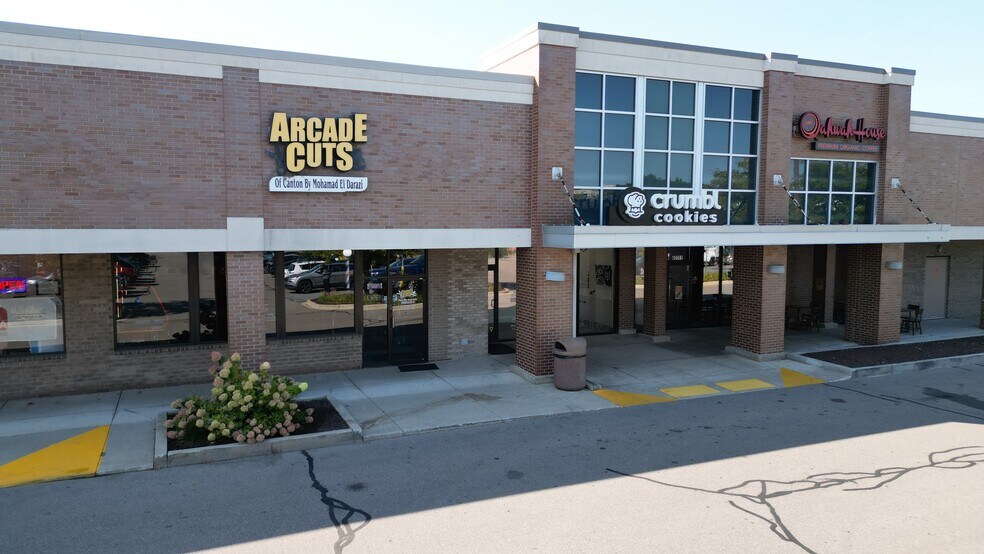 42001-42089 Ford Rd, Canton, MI for lease - Building Photo - Image 2 of 25