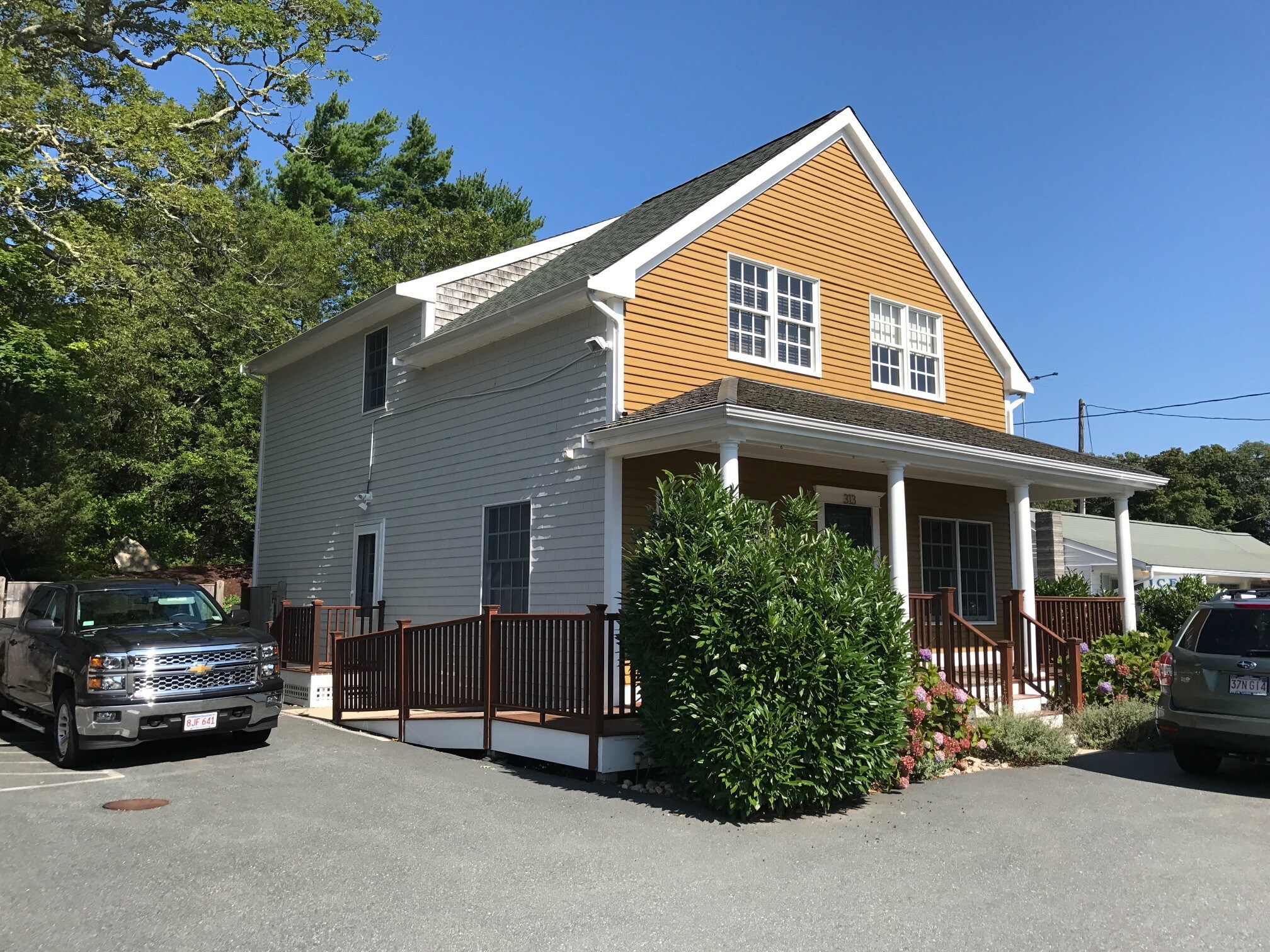 313 Wareham Rd, Marion, MA 02738