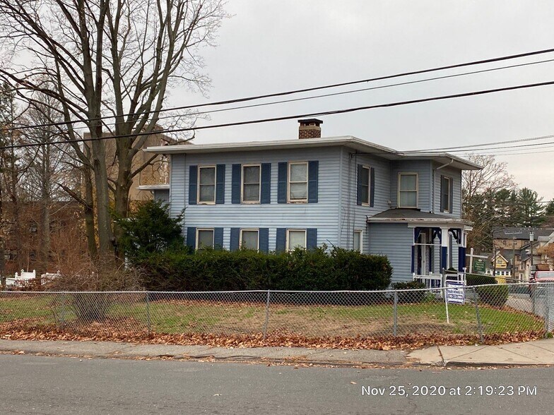 115 Prospect St, Waterbury, CT 06702
