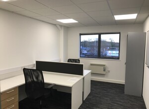 Alphin Brook Rd, Exeter for lease Interior Photo- Image 2 of 3