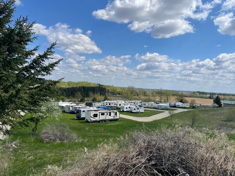 1102 120th St, Roberts, WI for sale - Building Photo - Image 1 of 1