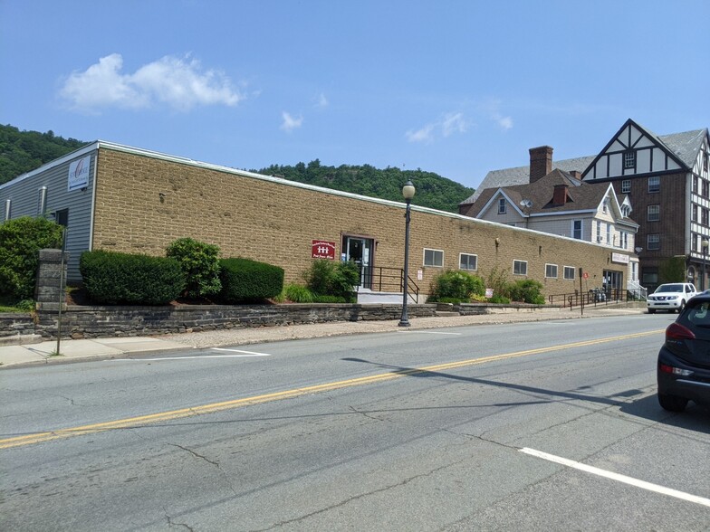 146-150 Pike St, Port Jervis, NY for sale - Building Photo - Image 1 of 1