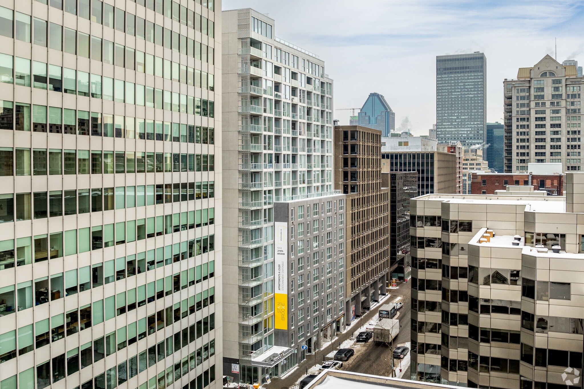 2061 Rue Stanley, Montréal, QC for sale Primary Photo- Image 1 of 1