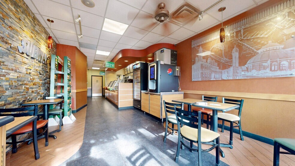 1226 Danforth Ave, Toronto, ON for sale - Interior Photo - Image 3 of 22