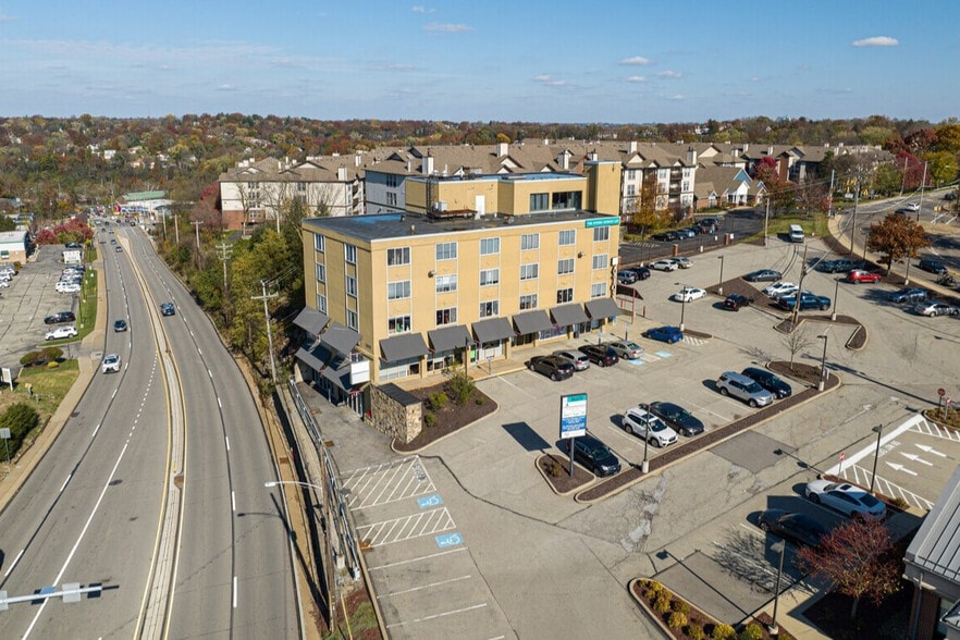 1699 Washington Rd, Pittsburgh, PA for lease - Building Photo - Image 1 of 9